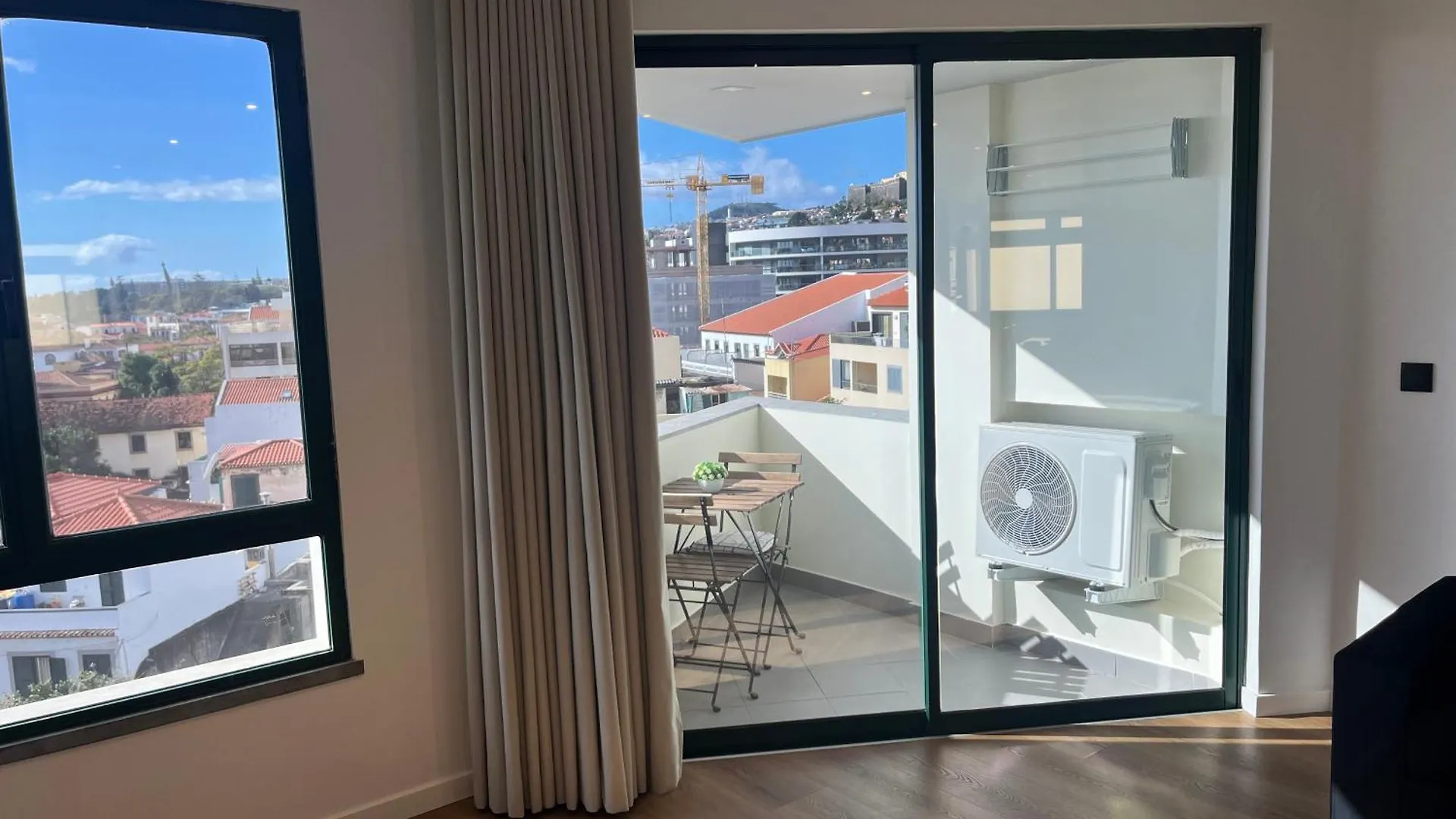 Luxury View Apartment Funchal - Free Parking Portugal