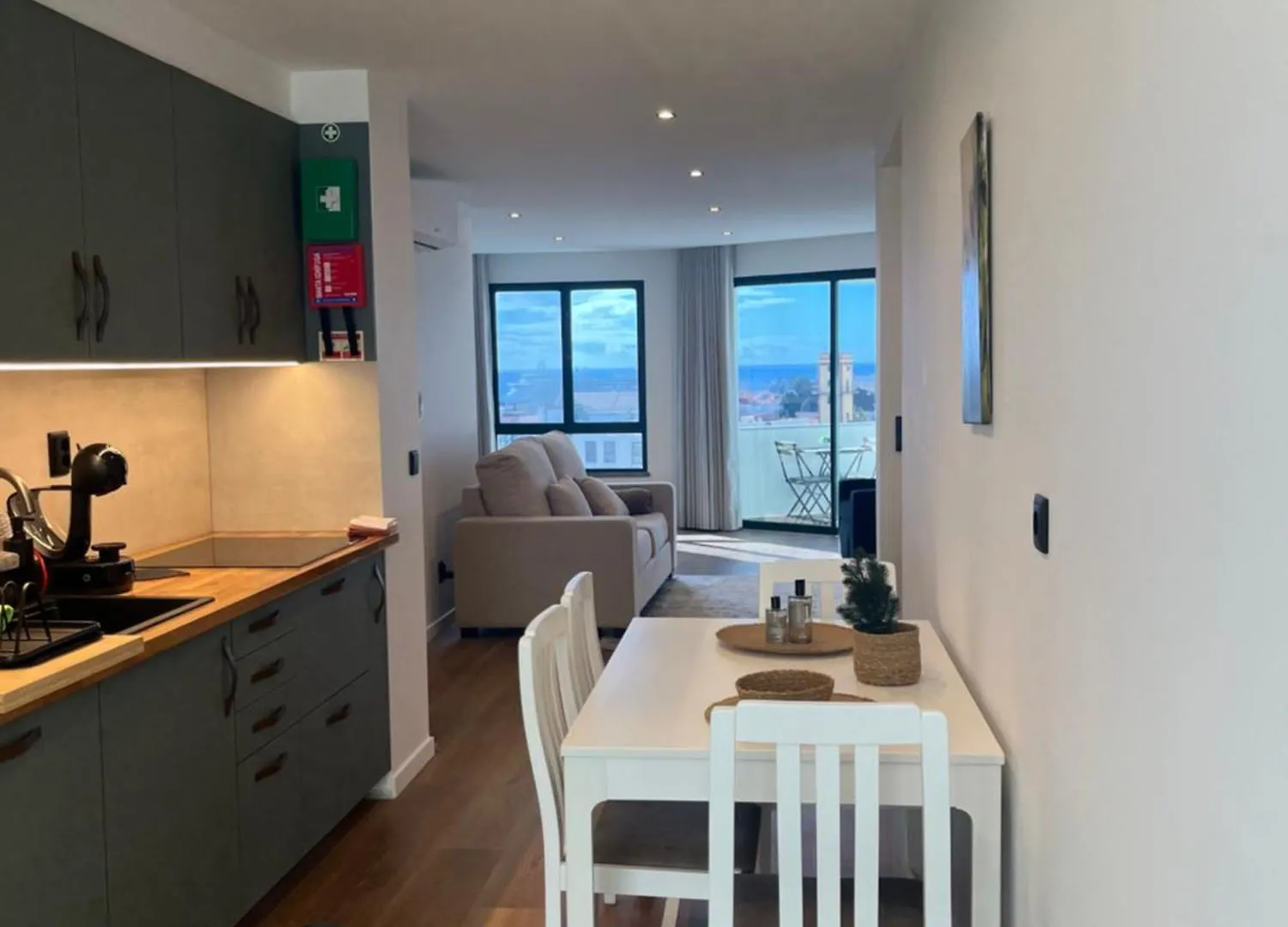Luxury View Apartment Funchal - Free Parking