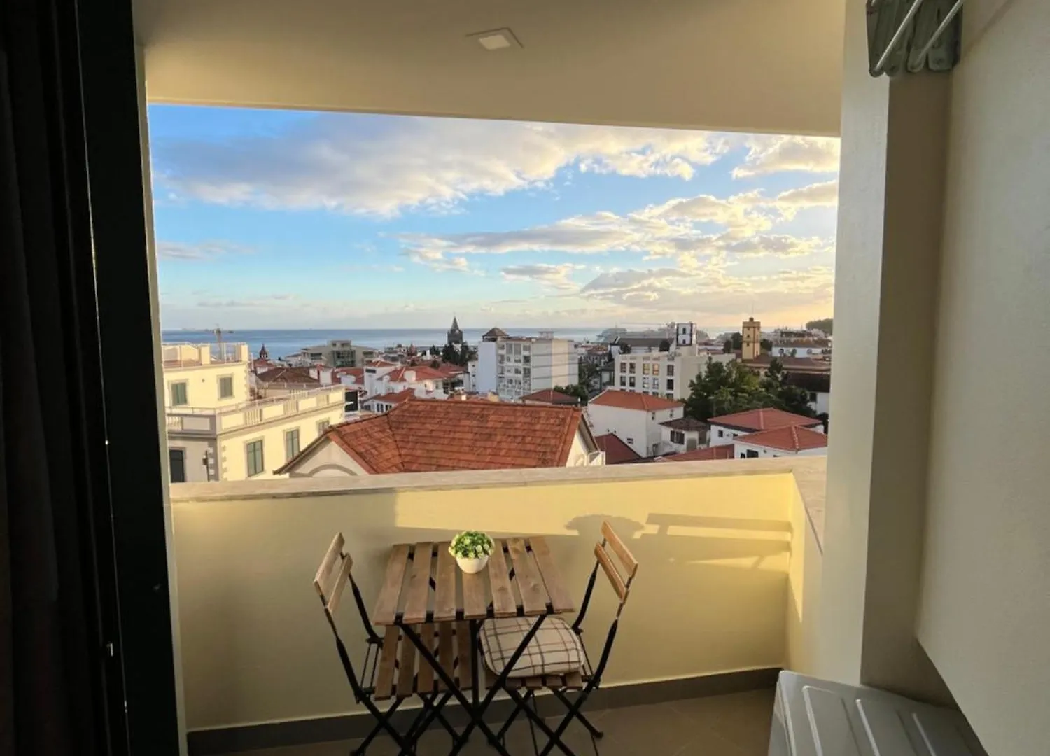 Luxury View Apartment Funchal - Free Parking Portugal