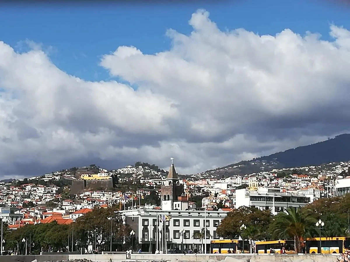 Luxury View Apartment Funchal - Free Parking