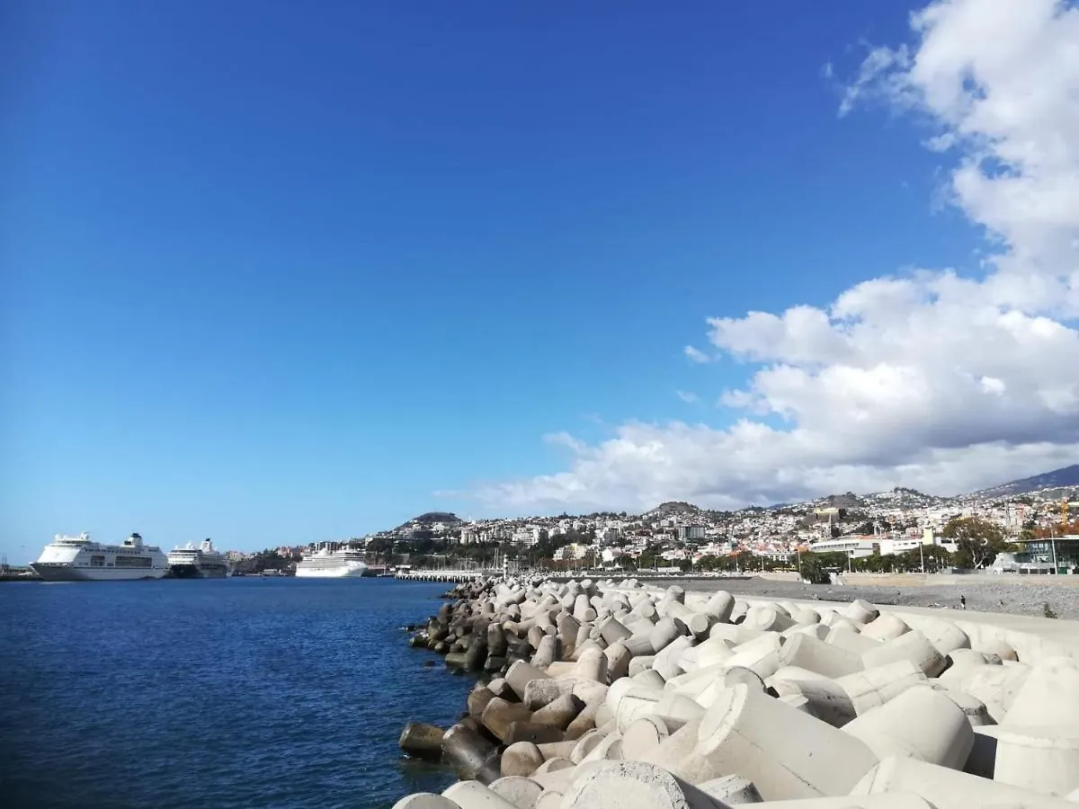 Luxury View Apartment Funchal - Free Parking Portugal