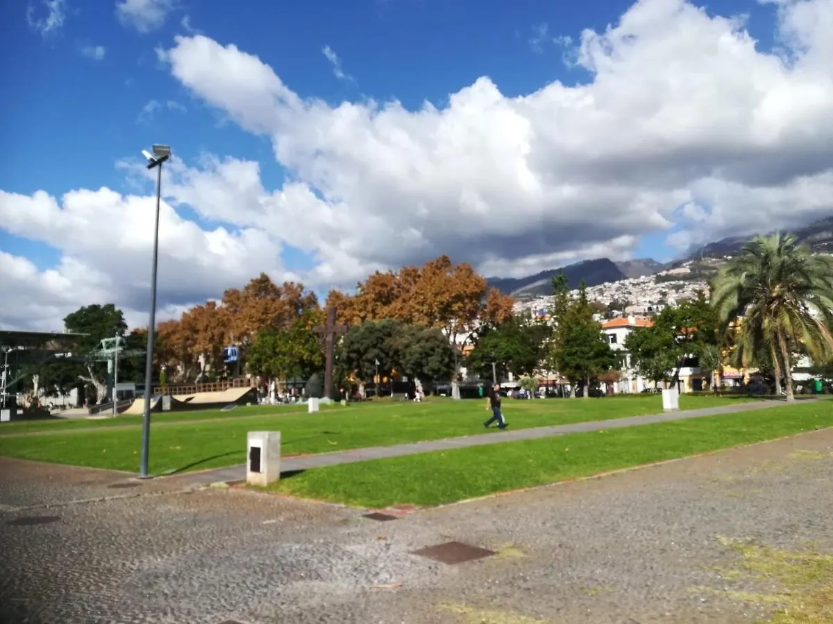 Luxury View Apartment Funchal - Free Parking  Funchal (Madeira)